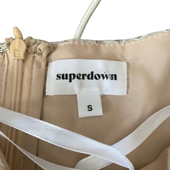 superdown Lottie Lace Bustier Dress Small - Picture 6 of 6